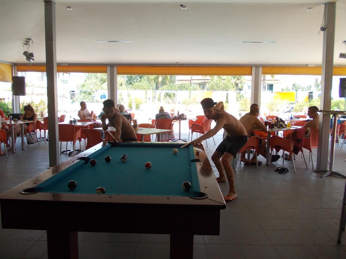Kavos Central Gardens Exterior foto